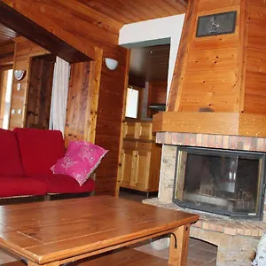 https://chalet-1-la-forestiere-les-gets.hotels-rhonealpes.com